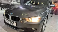 Cinzento Usado 2015 BMW 320 Advantage Carrinha | € 14.800 (Preço justo)