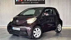 Toyota iQ