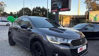 Usado DS Automobiles DS4 So Chic 120 HP (88 kW) 2016 Cinza SUV