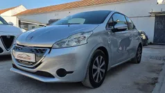 Usado 2012 Peugeot 208 Access Citadino | € 9.990 (Preço justo)