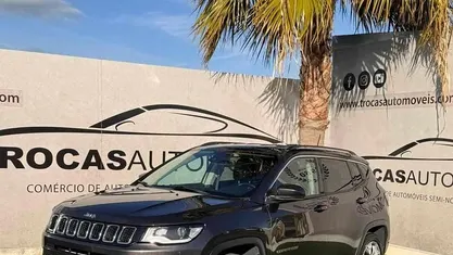 Usado Jeep Compass 140 HP (102 kW) 2018 Cinzento SUV