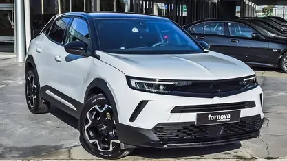 Branco Usado 2024 Opel Mokka GS Line SUV | € 21.980 (Preço justo)