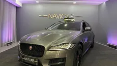 Cinza Usado 2017 Jaguar XF R-Sport Sedan | € 23.350 (Preço justo)