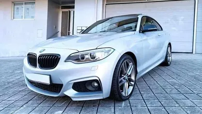Cinzento Usado 2016 BMW 220 Coupé | € 22.000 (Bom preço)