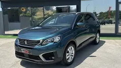Azul Usado 2019 Peugeot 5008 Allure Monovolume | € 17.450 (Preço justo)