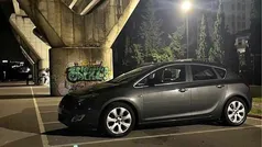 Cinzento Usado 2012 Opel Astra Citadino | € 8.000 (Preço justo)