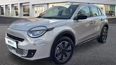 Bege Usado 2024 Fiat 600 SUV | € 22.900 (Preço justo)