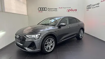 Cinza Usado 2022 Audi e-tron SUV | € 39.990 (Preço justo)