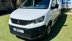 Branco Usado 2020 Peugeot Partner Monovolume | € 14.490 (Preço justo)