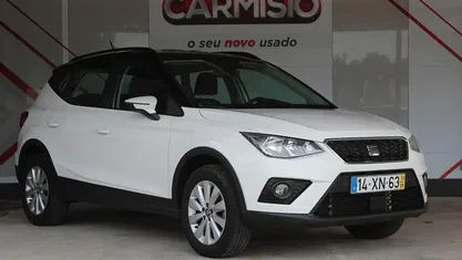 Branco Usado 2019 Seat Arona Style SUV | € 14.900 (Bom preço)