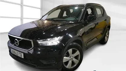 Usado Volvo XC40 Momentum 129 HP (94 kW) 2022 SUV