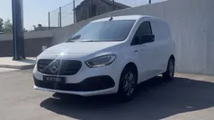 Branco Usado 2024 Mercedes e-Vito Monovolume | € 30.990 (Preço justo)