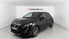 Usado 2022 Peugeot e-208 Allure Citadino | € 17.890 (Bom preço)