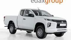 Branco Usado 2020 Mitsubishi L200 Pickup | € 24.990 (Preço justo)