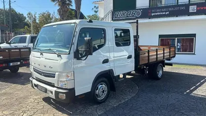 Usado Mitsubishi Canter 150 HP (110 kW) 2022 Branco