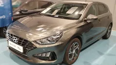Cinza Usado 2023 Hyundai i30 Style | € 20.550 (Preço justo)