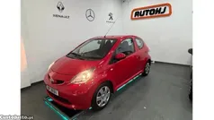 Vermelho Usado 2006 Toyota Aygo Citadino | € 4.750 (Preço justo)