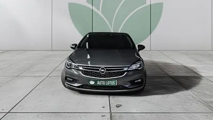 Usado Opel Astra Innovation 110 HP (80 kW) 2016