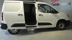 Usado 2022 Opel Combo Monovolume | € 13.990 (Preço justo)