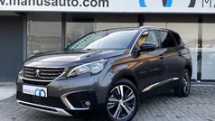 Cinzento Usado 2019 Peugeot 5008 Allure Monovolume | € 23.750 (Preço justo)