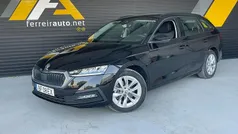 Preto Usado 2023 Skoda Octavia Carrinha | € 27.900 (Bom preço)
