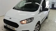 Branco Usado 2019 Ford Courier Monovolume | € 9.980 (Preço justo)