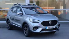 Cinza Usado 2023 MG ZS Luxury Sedan | € 21.700 (Preço justo)