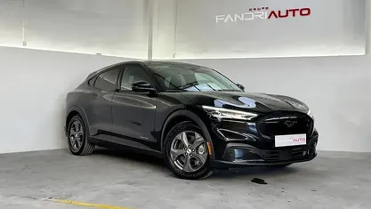 Usado 2021 Ford Mustang Mach-E SUV | € 28.900 (Preço justo)