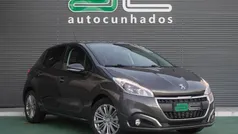 Cinza Usado 2019 Peugeot 208 Signature Sky Citadino | € 10.950 (Preço justo)
