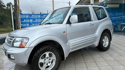 Cinza Usado 2000 Mitsubishi Pajero SUV | € 18.990 (Preço justo)