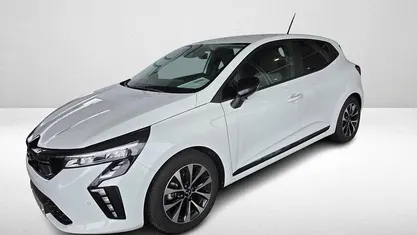 Branco Usado 2024 Mitsubishi Colt | € 16.990 (Preço justo)