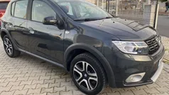 Cinzento Usado 2020 Dacia Sandero Essentiel Citadino | € 14.500 (Preço elevado)