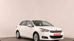 Branco Usado 2016 Citroën C4 Citadino | € 11.000 (Preço justo)