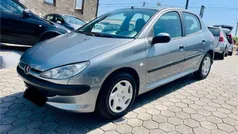 Cinza Usado 2004 Peugeot 206 | € 3.690 (Preço justo)