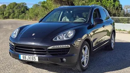 Preto Usado 2010 Porsche Cayenne SUV | € 21.990 (Preço justo)