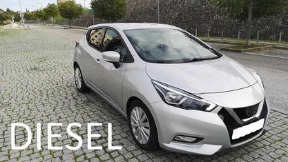 Usado Nissan Micra 90 HP (66 kW) 2019 Cinzento Citadino