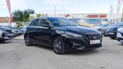 Preto Usado 2022 Hyundai i30 Carrinha | € 18.950 (Preço justo)