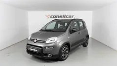 Cinzento Usado 2022 Fiat Panda Citadino | € 10.980 (Preço justo)