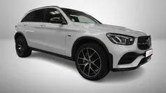 Branco Usado 2021 Mercedes GLC300 SUV | € 41.990 (Bom preço)
