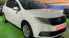 Branco Usado 2019 Dacia Sandero Citadino | € 12.499 (Preço justo)