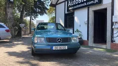 Azul Usado 1993 Mercedes E220 Sportline Cabrios | € 22.900