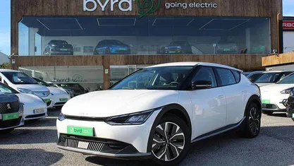 Branco Usado 2022 Kia EV6 SUV | € 28.900 (Preço justo)