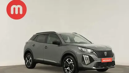 Cinzento Usado 2024 Peugeot 2008 Allure SUV | € 22.499 (Preço justo)