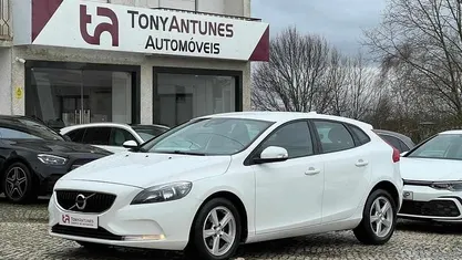 Usado 2017 Volvo V40 | € 10.900 (Preço justo)