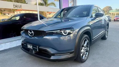 Usado Mazda MX30 Makoto 106 kW (145 HP) 2023 Cinza SUV