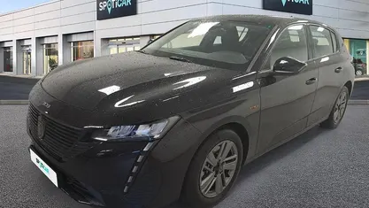 Usado Peugeot 308 Style 136 HP (100 kW) 2025 Preto Sedan