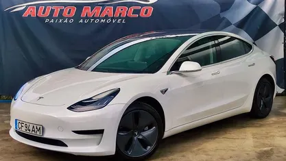 Usado Tesla Model 3 Standard Range Plus 239 kW (325 HP) 2020 Branco Sedan