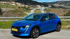 Usado 2020 Peugeot e-208 GT Citadino | € 21.500 (Preço justo)