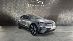 Cinza Usado 2023 Renault Mégane Iconic SUV | € 31.950 (Preço justo)