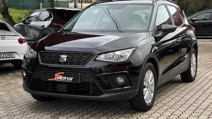 Preto Usado 2019 Seat Arona Style SUV | € 13.950 (Preço justo)
